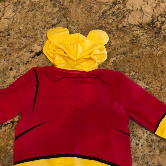 COPY - Winnie the Pooh Hoodie toddler 2T - Picture 3 of 4